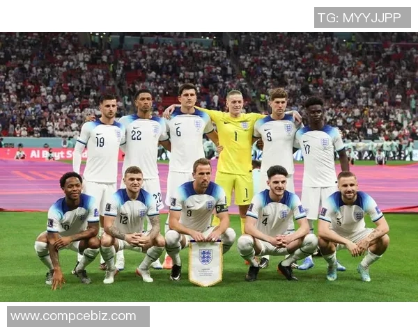 英格兰与美国足球对决分析战术特点与球员表现探讨 英格兰与美国足球对决分析战术特点与球员表现探讨